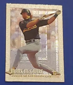 Mark Mcgwire Novato del Año Topps 1995 Oakland Athletics - Imagen 1 de 2