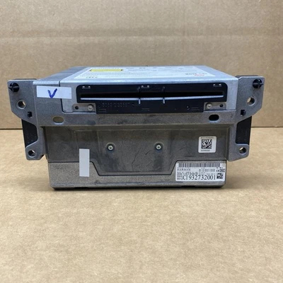 2015-2016 BMW 228i 328i 335i 428i 435i 528i 535i HARMAN Radio Receiver CD Player - Image 1 of 4