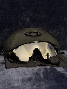 NEW Oakley Radar EV Path OO9208 Polished Black Frame Prizm SILVER - Picture 1 of 4