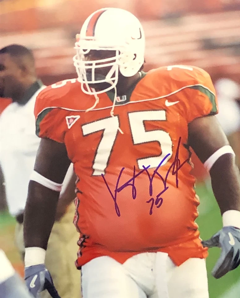 Foto autografiada de Vince Wilfork de 8x10 Foto 1 de 1