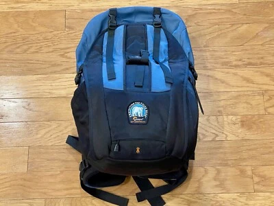 Mochila Lowepro 35092 Primus AW Premium Cámara 40 Aniversario Oso Polar  Foto 1 de 4