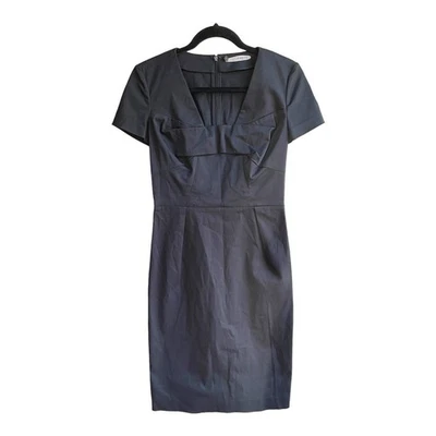 Ports 1961 4 码黑色短袖 V 领铅笔紧身连衣裙 — 第 1/4 张图片