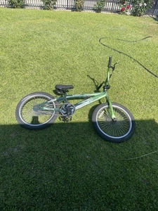 Mongoose Overt Freestyle - Picture 1 of 5