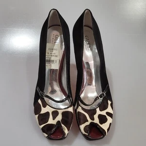Tacón alto Guess negro estampado vaca colorido para mujer talla 9...(N) - Imagen 1 de 7