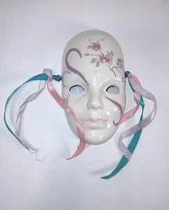 Vintage Signed Ceramic Mardi Gras Wall Mask Cherry Blossoms New Orleans 1985 - Picture 1 of 12