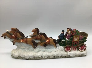 Vintage Resin Holiday Christmas Family Stage Coach W/Horses Light Up - Picture 1 of 20