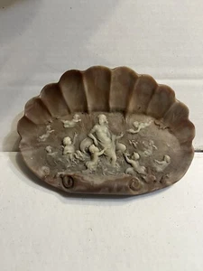 - Incolay Stone Venus With Cherubs Soap Or Jewelry Clamshell Shaped Vintage Dish - Picture 1 of 5