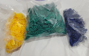 K'NEX Lot 679 Pieces  Sorted Bagged Blue Green Yellow 7 5 4 Connector - Picture 1 of 4