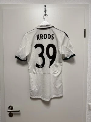 FC Bayern München Trikot „Matchworn“ Match Prepared Toni Kroos Größe 6 2013/2014 - Bild 1 von 4