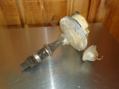 GM Delco Remy HEI Distributor 1103278 6M23 1977 Pontiac 301 350 400 V-8 - Image 1 of 4