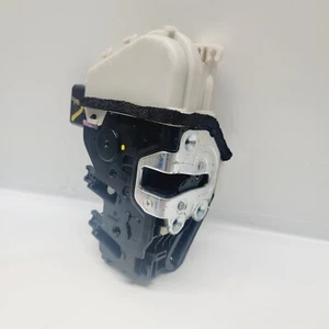 2019 - 2023 HYUNDAI SANTA FE FRONT RIGHT DOOR LATCH LOCK ACTUATOR OEM 81320S1020 - Picture 1 of 5