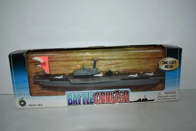 Portaaviones Funline Battle Cruiser Zinc Metal Fundido #89 con Caja Foto 1 de 3