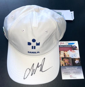 CAPPELLO BERRETTO LACOSTE FIRMATO DANIIL MEDVEDEV 2024 US FRANCESE APERTO WIMBLEDON JSA - Foto 1 di 2