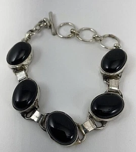 Sterling Silver .925 ~ 5 ~ 13mm x 17mm OVAL Onyx Stone 8" Toggle Clasp Bracelet - Picture 1 of 6