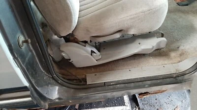 1993 Chevy Suburban 1500 RH 2nd Row Seat Outer Bottom Trim Gray 85442 OEM - Image 1 of 4