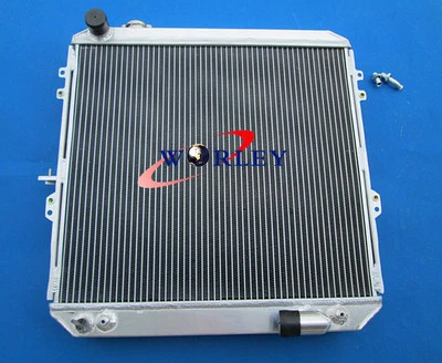 44mm aluminum radiator for Toyota HILUX LN105 LN106 LN111 Diesel 2.8L 1988-97 AT - Image 1 of 4