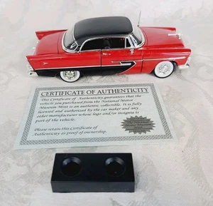 National Motor Museum Mint 1956 Plymouth Belvedere Sport Coupé 1/32 con certificato + scatola - Foto 1 di 19