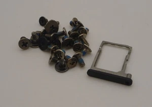 Lenovo ThinkPad T14 Gen 2 Befestigungsschrauben mit Abdeckung - Bild 1 von 4