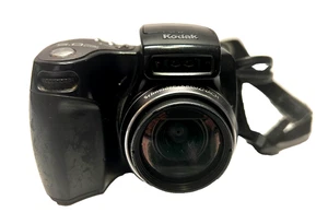 Cámara digital Kodak EasyShare Z7590 5,0 MP con cable, estuche, batería y tarjeta SD - Imagen 1 de 5