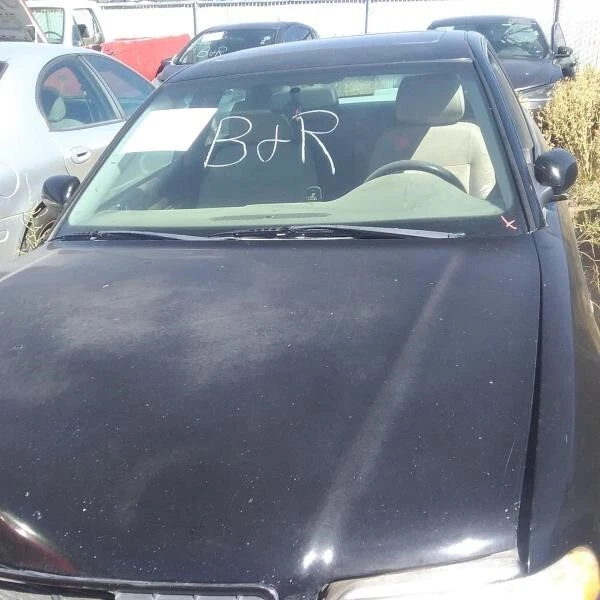 Used Rack and Pinion Assembly fits: 1999 Audi A4 Power Rack and Pinion AWD Quatt Foto 1 de 4