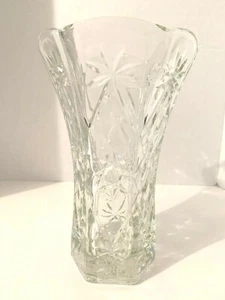 Large Thick Durable Hexagon Rim Elegant Design Clear Lead Crystal Flower Vase - Picture 1 of 8