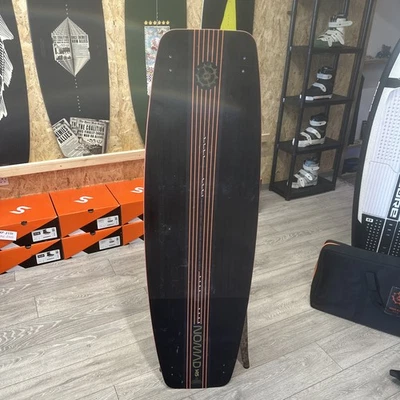 Slingshot NOMAD 145 Ex Demo Wakeboard 2022 - Bild 1 von 3