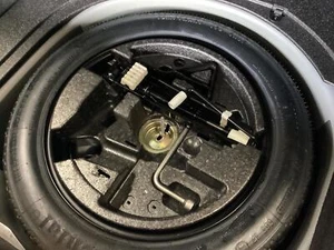 Used Floor Jack fits: 2006 Bmw 525i Grade A - Picture 1 of 15