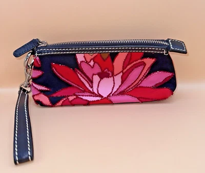 Bolso clutch vintage ISABELLA FIORE floral rojo lona con cuentas muñeca Foto 1 de 4