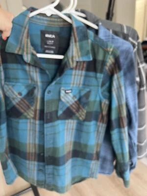 LOTE DE FRANELA MANGA LARGA PARA NIÑOS RVCA, O’Neill, RSQ talla grande y XL Foto 1 de 4