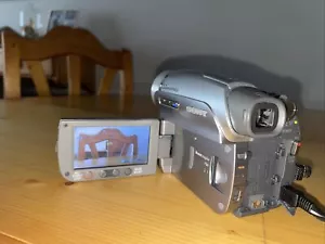 Videocámara MiniDV Sony Handycam DCR-HC94E (Falla Mecánica Cassette) - Bild 1 von 11