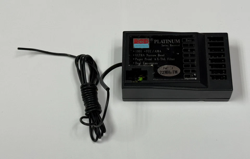 Hitec Platinum Negative Shift 72mhz RC Airplane Receiver : Futaba Hitec - Image 1 of 1