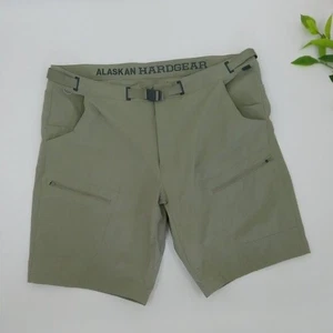 Duluth Trading Co Alaskan Hardgear Shorts Men's 44 Tan Cargo Belted Zip Pocket - Picture 1 of 6