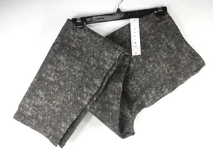 Women's TRIBAL Leaf Green Print PANTS Size 16, straight leg high waist NEW w/Tag - Bild 1 von 3