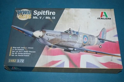 Italeri 1482 - Spitfire Mk. V /Mk. IX WWII Aces  scala 1/72 - Immagine 1 di 2