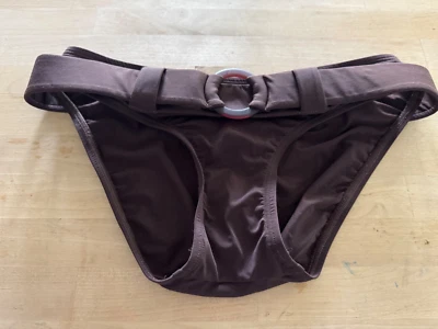 Parte inferior de bikini marrón Swim Systems con cinturón y hebilla - Nueva con forro - S Foto 1 de 3