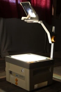 *Kindermann Famulus 336*OHP Overheadprojektor Tageslicht Projektor Polylux 400W - Bild 1 von 9