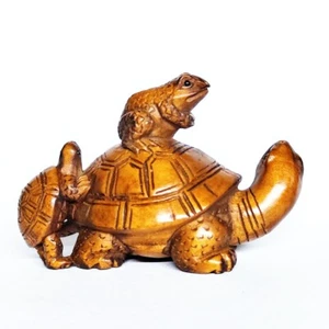 Netsuke de boj tallado a mano Y8794 - 2": pequeña rana y tortuga - Imagen 1 de 7