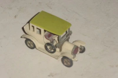 Lesney Matchbox MODELS of YESTERYEAR Y3 Cream 1910 BENZ LIMO - Image 1 of 4