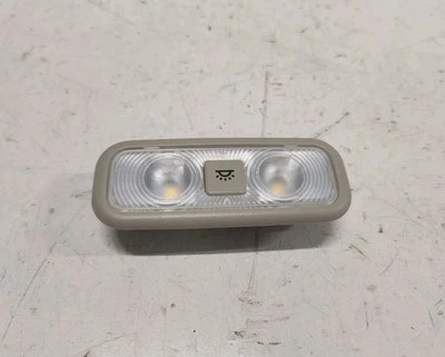 Ford Fusion SE 2017-2020 OEM cúpula trasera luz de lectura lámpara 1G19 Foto 1 de 4