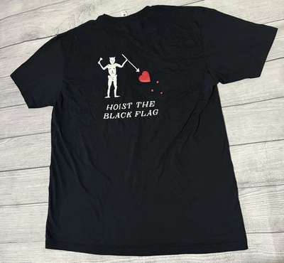 No Quarter T Shirt Hoist The Black Flag Blackbeards Flag Graphic Size XL Black - Изображение 1 из 4