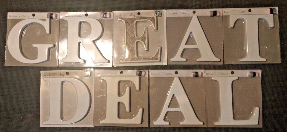 Letra de pared personalizable de madera blanca bebé Koala "R" Us TÚ ELIGES Foto 1 de 1