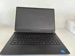 Alienware M15 R6 15.6'' (512 SSD, 165Hz, i7-11800H, 2.3GHz, 3060 GPu, 16GB RAM) - Picture 1 of 24