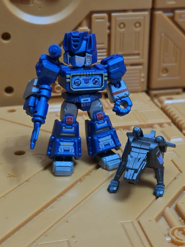Blokees Transformers Defender Wave Chapter 3 Soundwave Ravage Special Galaxy - Image 1 of 1