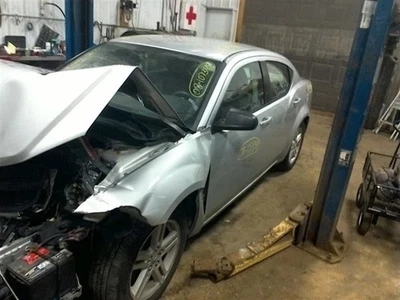 *LOCAL PICKUP ONLY* Back Glass Fits 08-10 AVENGER 10159011 — 第 1/4 张图片