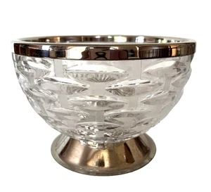 Bellissimo vaso in cristallo trasparente tagliato a mano con base e bordo in metallo G-2 - Foto 1 di 6