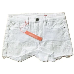 BLANK NYC Cotton Embroidered Jean Shorts White Girl’s Size 12 NWT - Picture 1 of 7
