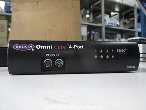 Commutateur 4 ports BELKIN F1D094 KVM pour composants PS/2 EXCLU BLOC D'ALIMENTATION ET CÂBLES - Photo 1/3