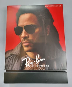 RAY-BAN X LENNY KRAVITZ MEDIUM OCCHIALI DA SOLE CONTROCARTOLINA POSTER BOX 13,5" X 9,4" X 2" - Foto 1 di 4