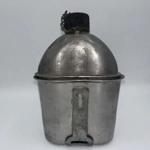 WW2 Army Canteen Taylor 1945 - Picture 1 of 5