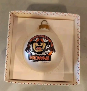 CLEVELAND BROWNS TAZ NFL Sports Collectors Series Glass Ornament Vintage - Picture 1 of 4